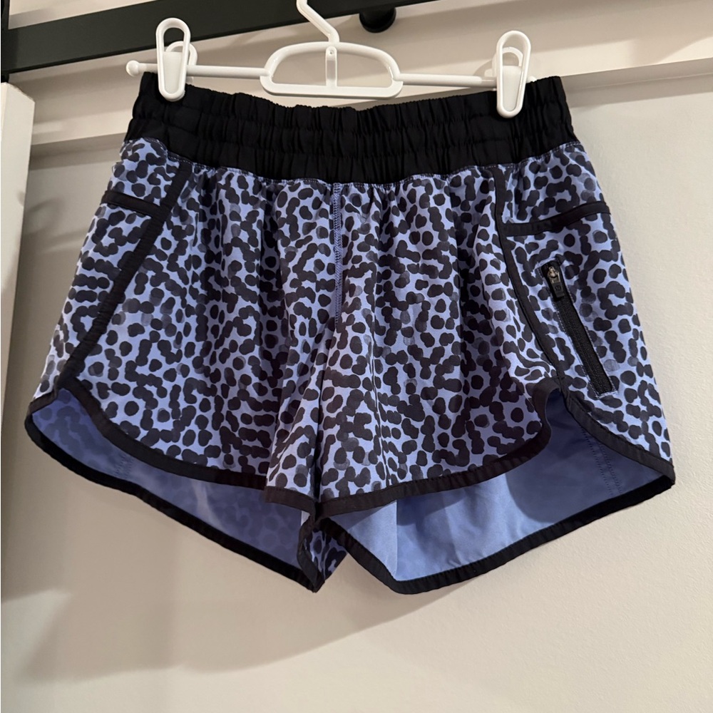 Women's Blue Print Lululemon Shorts Size 2